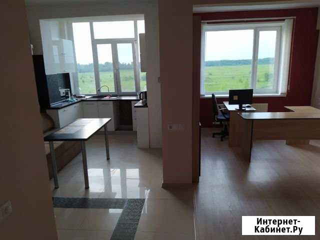 Квартира-студия, 40 м², 3/3 эт. в аренду на длительный срок в Таганроге Таганрог - изображение 1