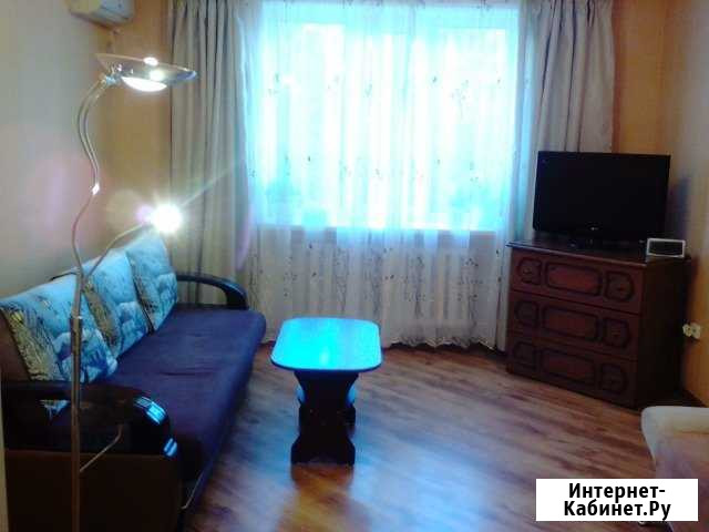 2-комнатная квартира, 60 м², 2/5 эт. в аренду посуточно в Феодосии Феодосия - изображение 1
