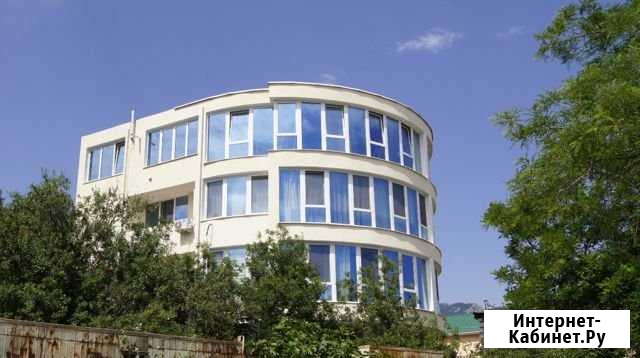 Дом 418 м² на участке 4 сот. на продажу в Ялте Ялта - изображение 1