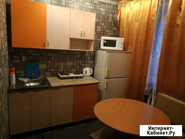 2-комнатная квартира, 100 м², 1/4 эт. в аренду посуточно в Ачинске Ачинск - изображение 1