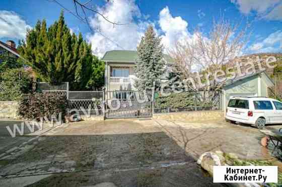 Дом 221 м² на участке 13 сот. на продажу в Алуште Алушта