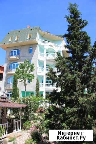 Комната 25 м² в > 9-ком. кв., 3/5 эт. в аренду посуточно в Судаке Судак - изображение 1