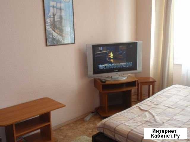 1-комнатная квартира, 48 м², 10/18 эт. в аренду посуточно в Екатеринбурге Екатеринбург - изображение 1