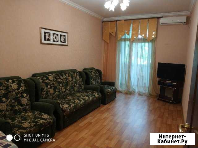 2-комнатная квартира, 49 м², 3/3 эт. в аренду посуточно в Феодосии Феодосия - изображение 1