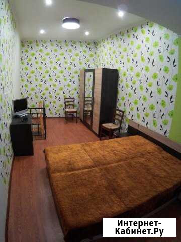 2-комнатная квартира, 50 м², 1/2 эт. в аренду посуточно в Ялте Ялта - изображение 1