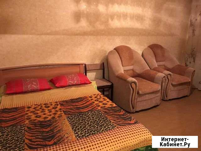 1-комнатная квартира, 35 м², 4/10 эт. в аренду посуточно в Чебоксарах Чебоксары - изображение 1
