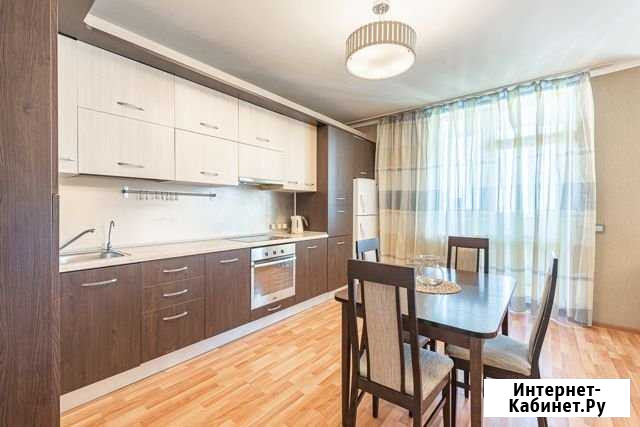 2-комнатная квартира, 55 м², 14/28 эт. в аренду на длительный срок в Екатеринбурге Екатеринбург - изображение 1