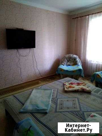 2-комнатная квартира, 44 м², 2/2 эт. в аренду посуточно в Яровом Яровое - изображение 1