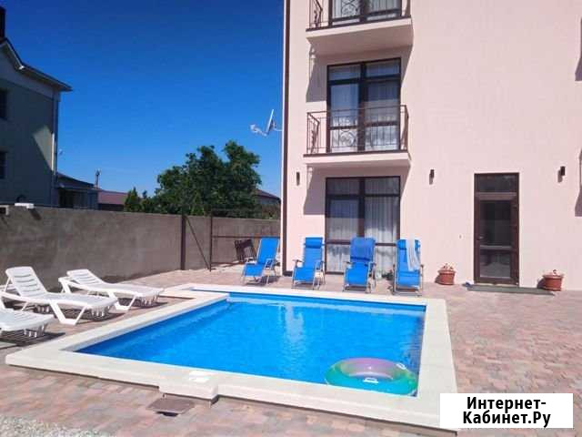 Комната 18 м² в 1-ком. кв., 2/3 эт. в аренду посуточно в Кабардинке Кабардинка - изображение 1