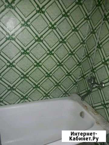 Комната 28 м² в 1-ком. кв., 1/5 эт. на продажу в Рубцовске Рубцовск - изображение 1