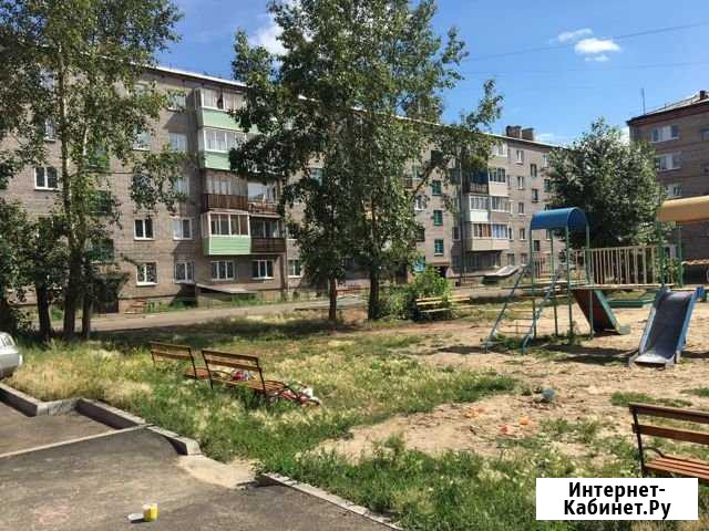 3-комнатная квартира, 60 м², 5/5 эт. на продажу в Вихоревке Вихоревка - изображение 1