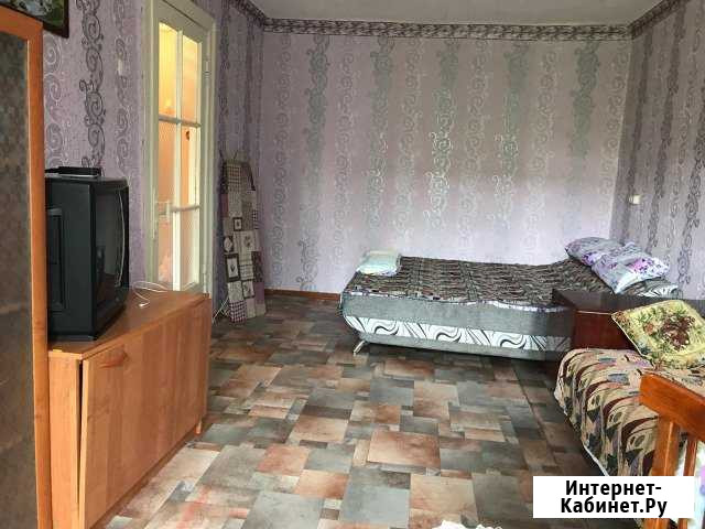 1-комнатная квартира, 37 м², 3/5 эт. в аренду посуточно в Таганроге Таганрог - изображение 1