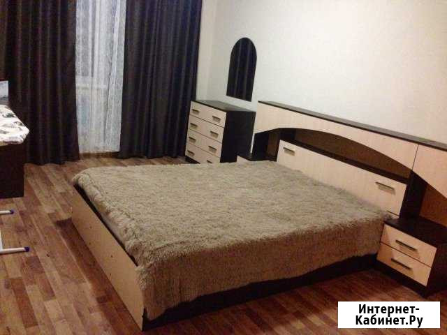 2-комнатная квартира, 60 м², 18/19 эт. в аренду посуточно в Челябинске Челябинск - изображение 1