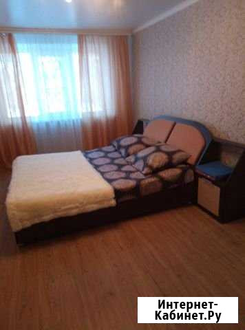 2-комнатная квартира, 70 м², 1/5 эт. в аренду посуточно в Магнитогорске Магнитогорск - изображение 1