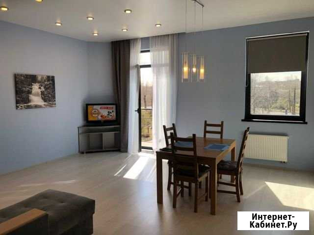 2-комнатная квартира, 63 м², 3/5 эт. в аренду посуточно в Петрозаводске Петрозаводск - изображение 1