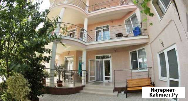 Комната 22 м² в 8-ком. кв., 2/3 эт. в аренду посуточно в Геленджике Геленджик - изображение 1