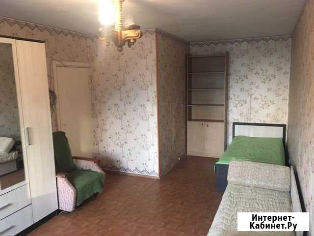 1-комнатная квартира, 42 м², 3/9 эт. в аренду посуточно в Смоленске Смоленск - изображение 1