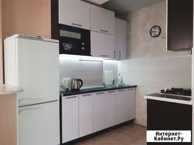 3-комнатная квартира, 86 м², 2/5 эт. в аренду посуточно в Санкт-Петербурге Санкт-Петербург - изображение 1