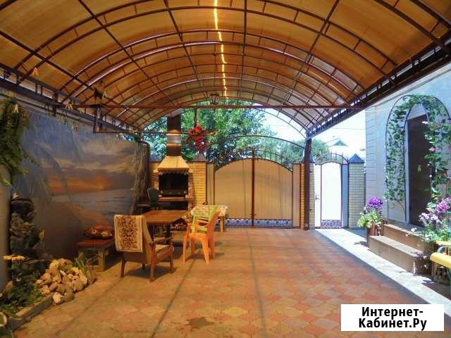Комната 15 м² в > 9-ком. кв., 1/1 эт. в аренду посуточно в Приморско-Ахтарске Приморско-Ахтарск - изображение 1