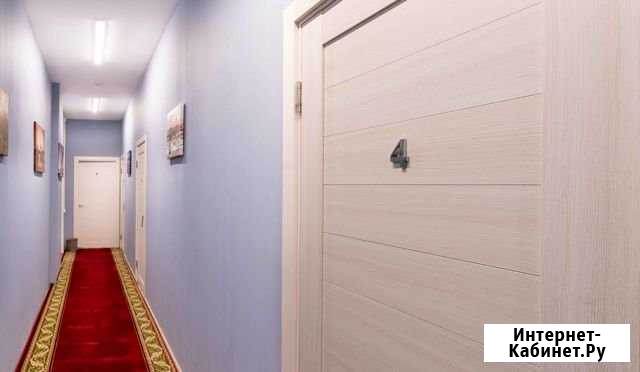 Комната 30 м² в 9-ком. кв., 1/8 эт. в аренду посуточно в Москве Москва - изображение 1