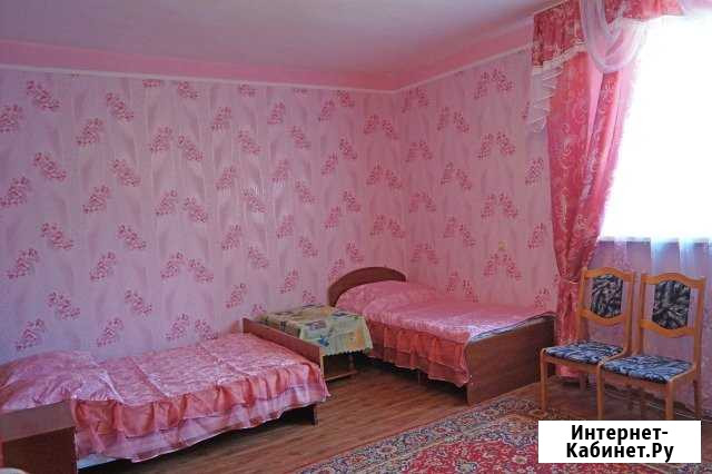 Комната 25 м² в > 9-ком. кв., 1/2 эт. в аренду посуточно в Анапе Анапа - изображение 1