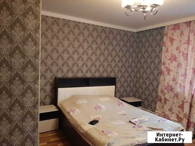 2-комнатная квартира, 44 м², 1/3 эт. в аренду посуточно в Новошахтинске Новошахтинск - изображение 1