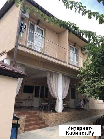 Комната 85 м² в 3-ком. кв., 1/1 эт. в аренду посуточно в Кабардинке Кабардинка - изображение 1