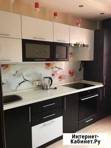 2-комнатная квартира, 57 м², 3/10 эт. в аренду посуточно в Новосибирске Новосибирск - изображение 1