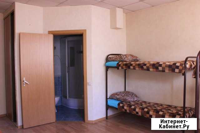Комната 19 м² в > 9-ком. кв., 4/4 эт. в аренду посуточно в Москве Москва - изображение 1