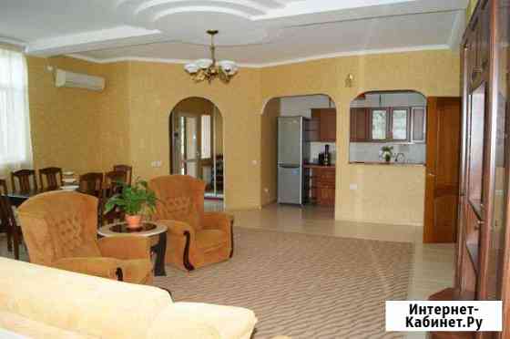 2-комнатная квартира, 80 м², 2/3 эт. в аренду посуточно в Ялте Ялта