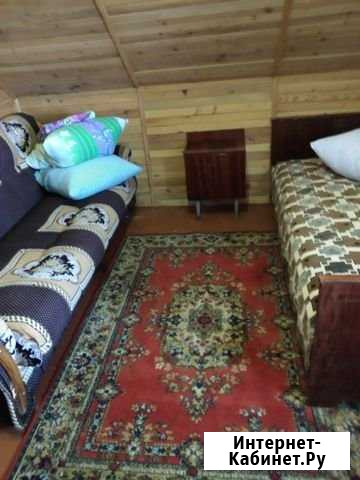 Комната 20 м² в > 9-ком. кв., 1/2 эт. в аренду посуточно в Яровом Яровое - изображение 1