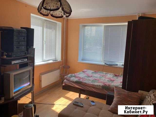 Комната 19 м² в 3-ком. кв., 1/8 эт. в аренду на длительный срок в Красном Селе Красное Село - изображение 1