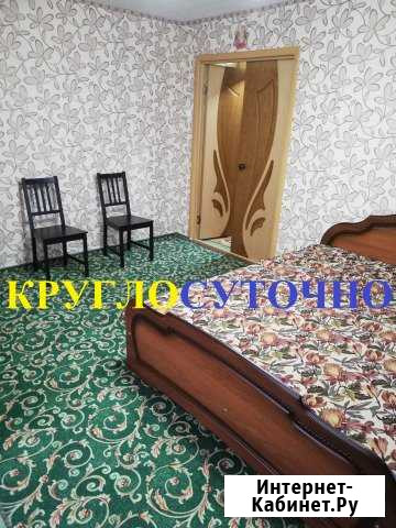 1-комнатная квартира, 37 м², 4/5 эт. в аренду посуточно в Сальске Сальск - изображение 1
