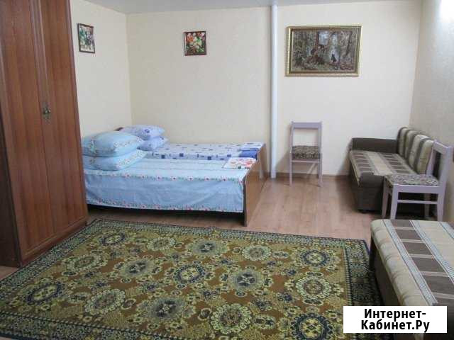 Дом 48 м² на участке 2 сот. в аренду посуточно в Ейске Ейск - изображение 1