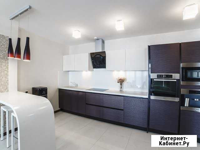 Дом 250 м² на участке 1 сот. в аренду на длительный срок в Ялте Ялта - изображение 1