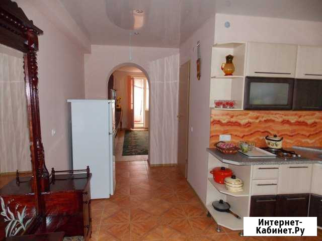 1-комнатная квартира, 40 м², 2/5 эт. в аренду посуточно в Приморском Приморский - изображение 1