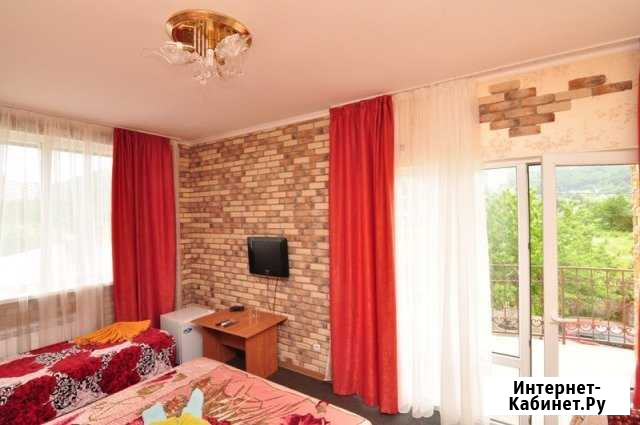 Комната 25 м² в 2-ком. кв., 1/2 эт. в аренду посуточно в Агое Агой - изображение 1
