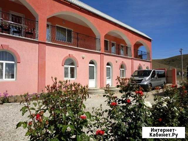 Комната 20 м² в 7-ком. кв., 2/2 эт. в аренду посуточно в Судаке Судак - изображение 1