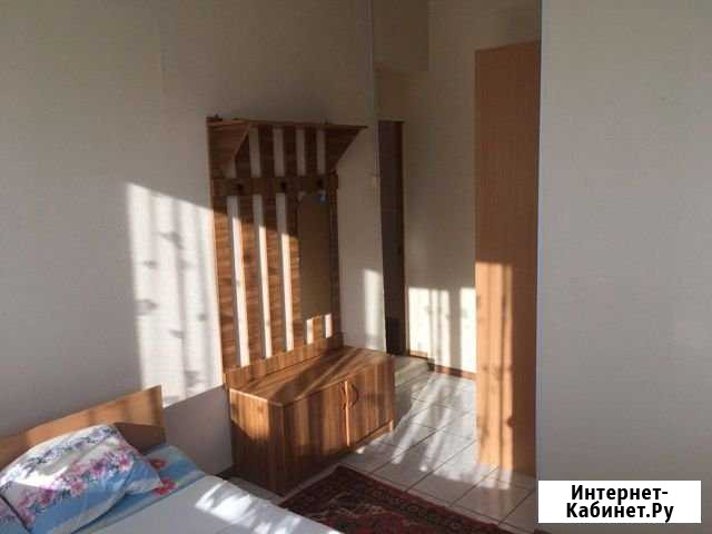 Комната 15 м² в 1-ком. кв., 2/2 эт. в аренду посуточно в Кабардинке Кабардинка - изображение 1