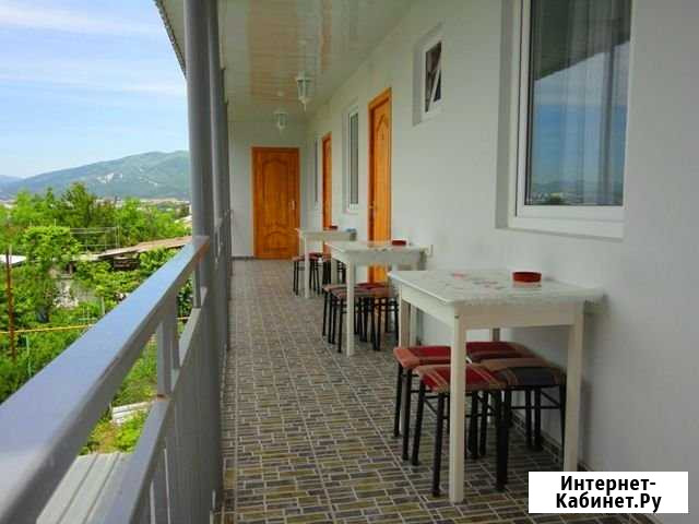 Комната 15 м² в 6-ком. кв., 3/3 эт. в аренду посуточно в Геленджике Геленджик - изображение 1