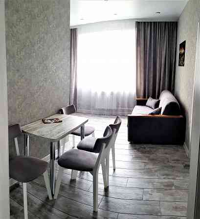 2-комнатная квартира, 76 м², 2/9 эт. в аренду посуточно в Абакане Абакан