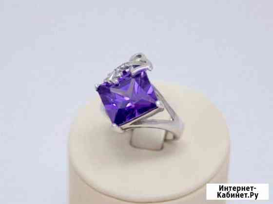 Серебряное кольцо С аметистом И цирконом 7,64 грам Красноярск