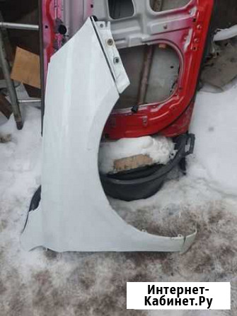 Правое переднее крыло LADA vesta Екатеринбург - изображение 1