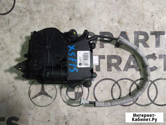 Активатор замка багажника на BMW X5 (F15) 2014 год Владивосток - изображение 1