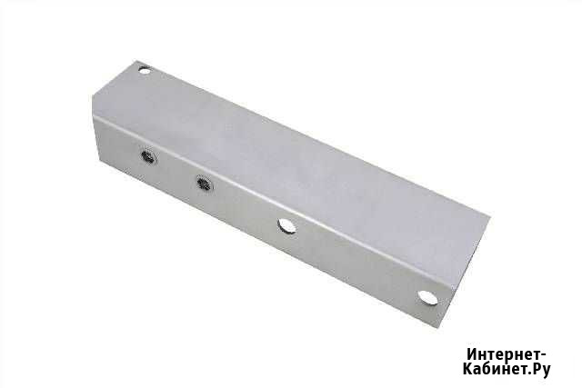 Кронштейн переднего бампера правый BMW 5 Москва - изображение 1