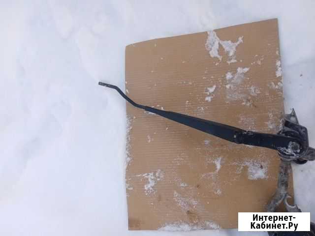 Поводок водительский левый Nissan Note 1 Кострома - изображение 1