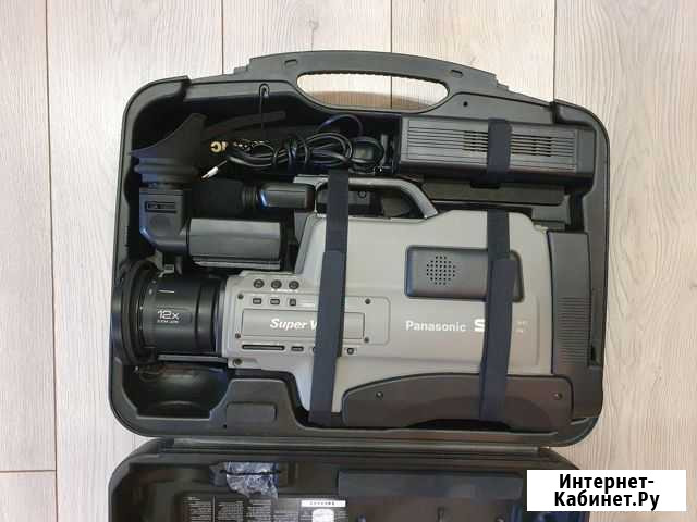 Видеокамера Panasonic AG-DP-200 S-VHS Майкоп - изображение 1