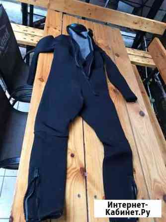 Продам гидрокостюм Beluga 7мм+носки Севастополь