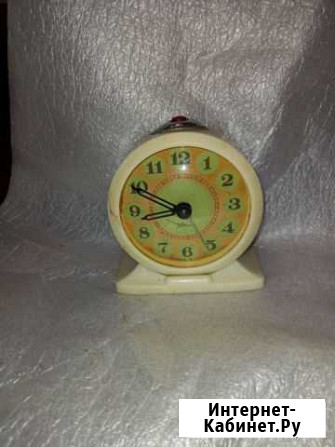 Часы будильник СССР Курск - изображение 1