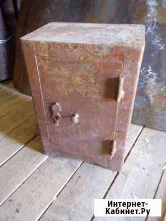 Сейф металлический Псков